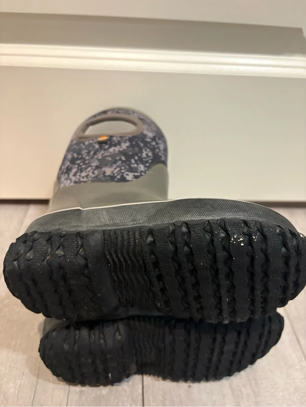 Bogs Gray Camo Waterproof Winter Boots